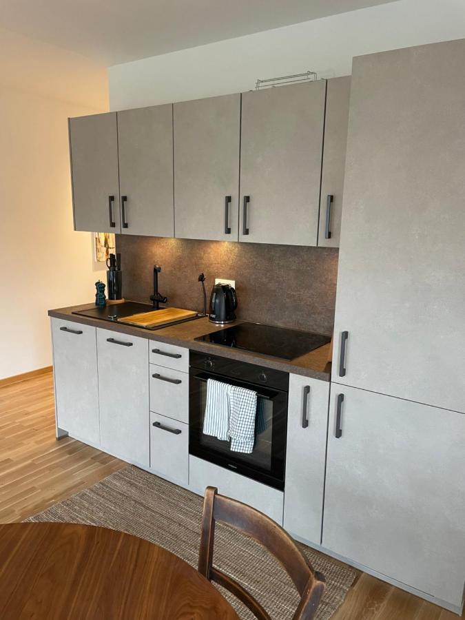 וורמס Traumhaft Helle Wohnung Mit Sonnenterrasse מראה חיצוני תמונה